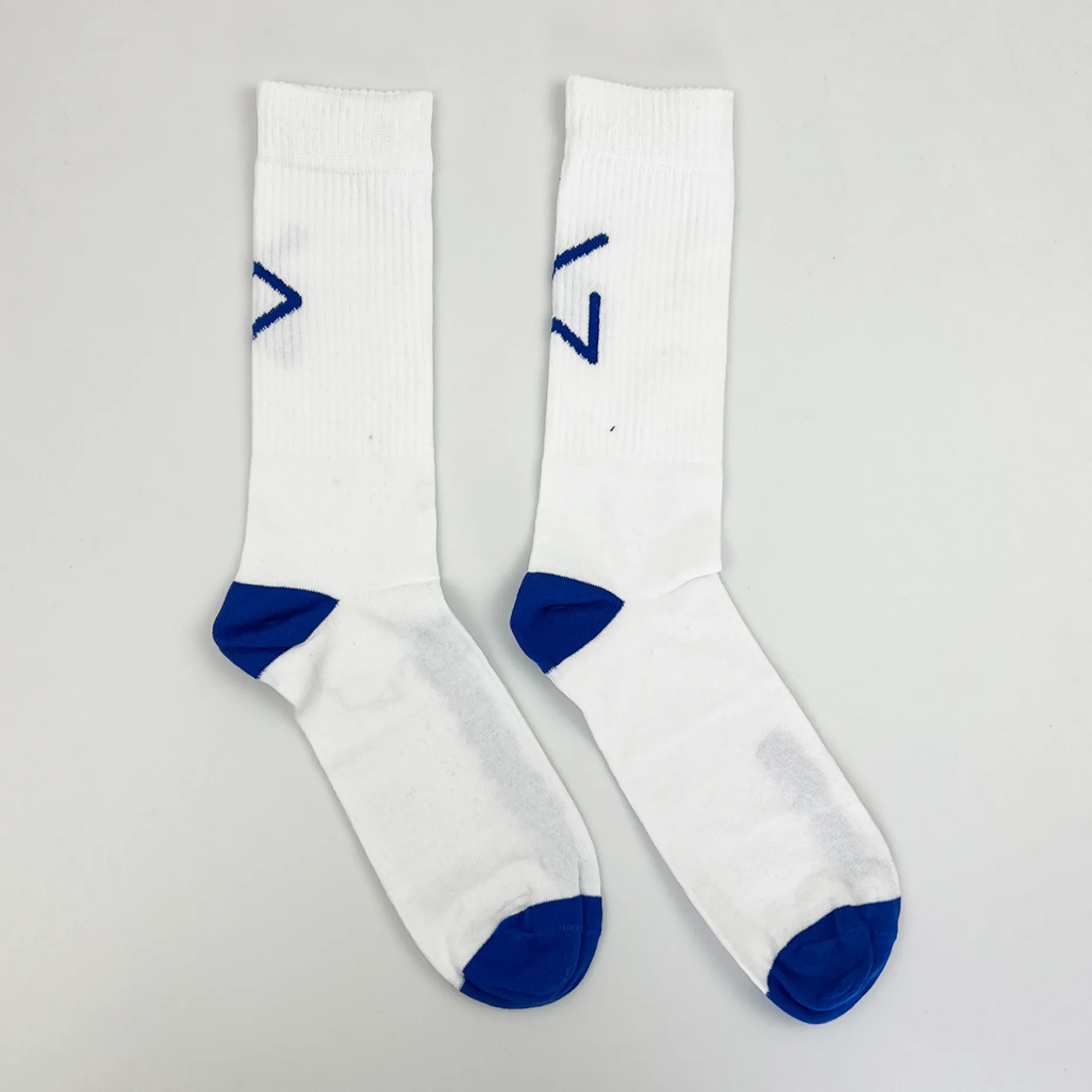 Daniel Chong Calcetines white & blue logo New